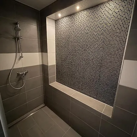 - Bielstein Apartamento Wiehl